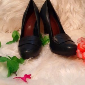 Dark Green Leather heels